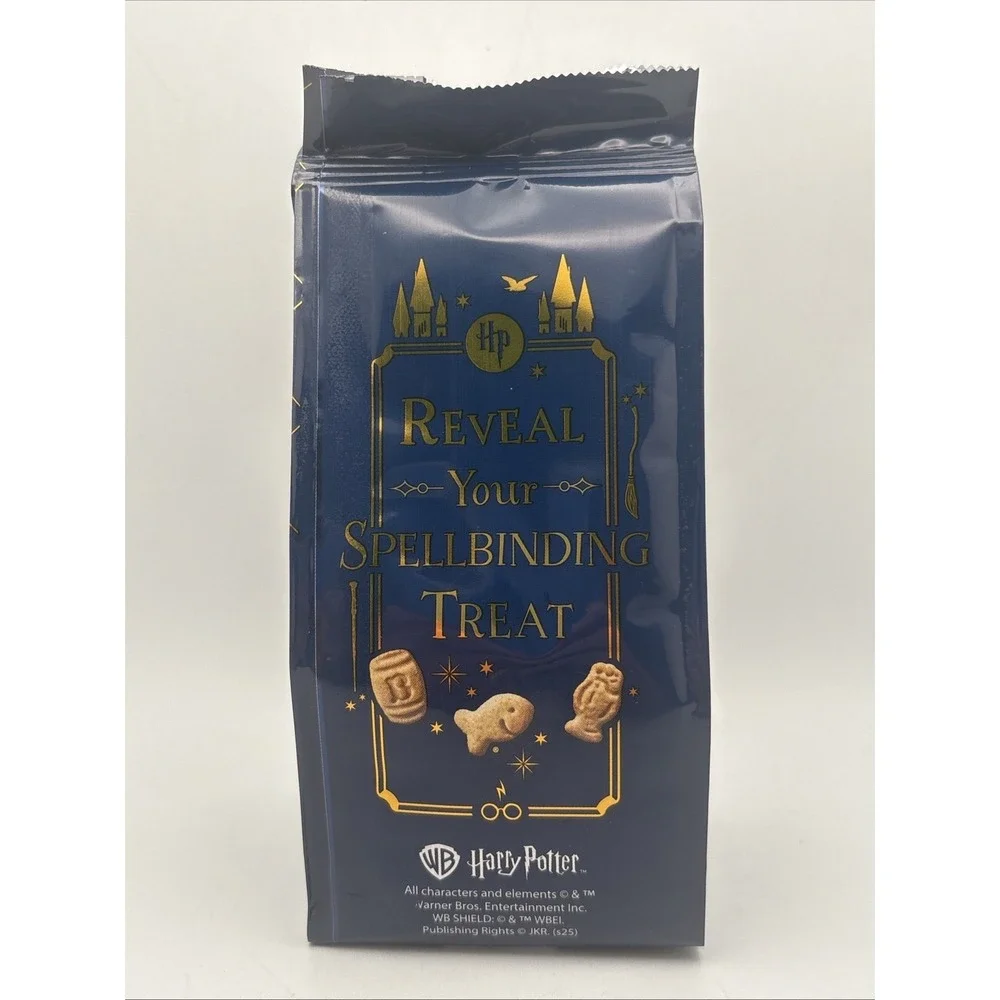 Goldfish Harry Potter Butterbeer Butterscotch Flavored Baked Grahams, 6.1 oz Bag